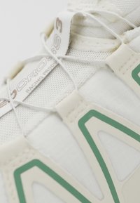 Salomon Sportstyle SPEEDCROSS 3 UNISEX - Trainers - vanilla ice/falcon/eden