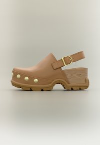 Επιλέχθηκε, tawny buff