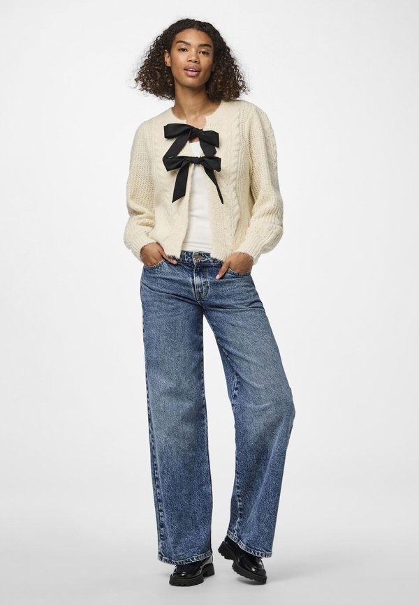 PCROW O-NECK  - Strickjacke - birch