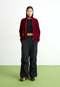 Obey Clothing FRANKIE TRACK - Cardigan - wine