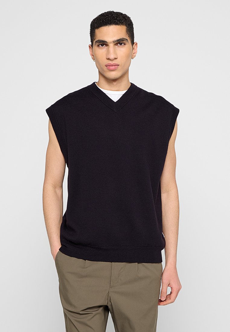 NN.07 Trui donkerblauw NN.07 Trui donkerblauw