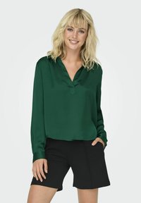 ONLY ONLZORA - Blouse - evergreen