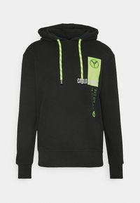 Czarna bluza z kapturem z zielonym logo i tekstem. Posiada neonowo zielone sznurki ściągające oraz prążkowane mankiety, które zapewniają dopasowanie. Prosty design z wyraźnymi akcentami.