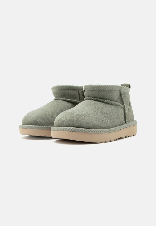 UGG Botas Classic Ultra Mini - Shaded Clover — foto 2