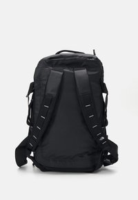 The North Face BASE CAMP VOYAGER DUFFEL 42L UNISEX - Utazótáska - black/white