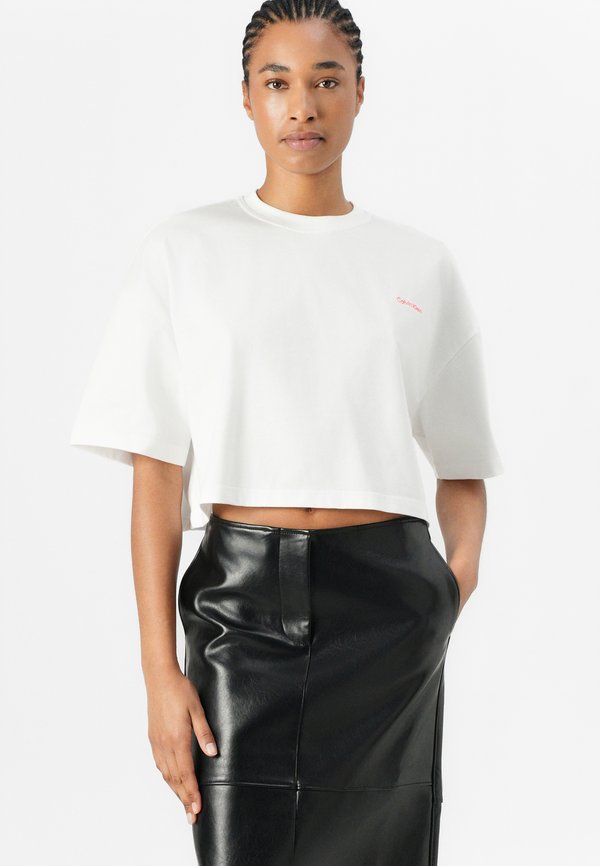 FASHION CROP TEE - Basic T-shirt2