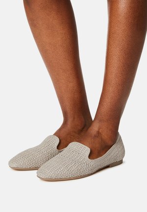 Tamaris Loafers - off-white