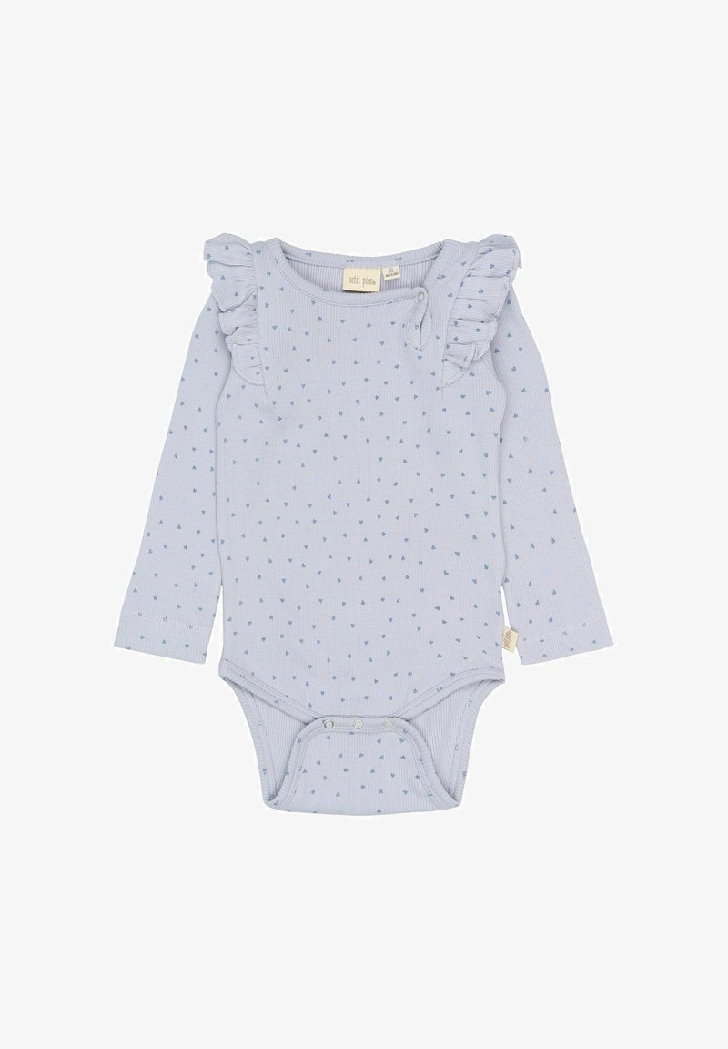 Bodysuit pour bébé à manches longues de couleur bleu clair avec de petits motifs en forme de cœur, des accents en volant aux épaules, une texture côtelée et des boutons-pression en bas.