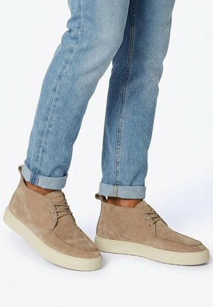 Blackstone, RUBY JERRIK - CG180 - CHUKKA - Stringate sportive - greige