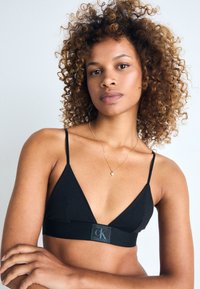 Calvin Klein Underwear UNLINED TRIANGLE CK ESTABLISHED - Trikotni modrček - black/blue