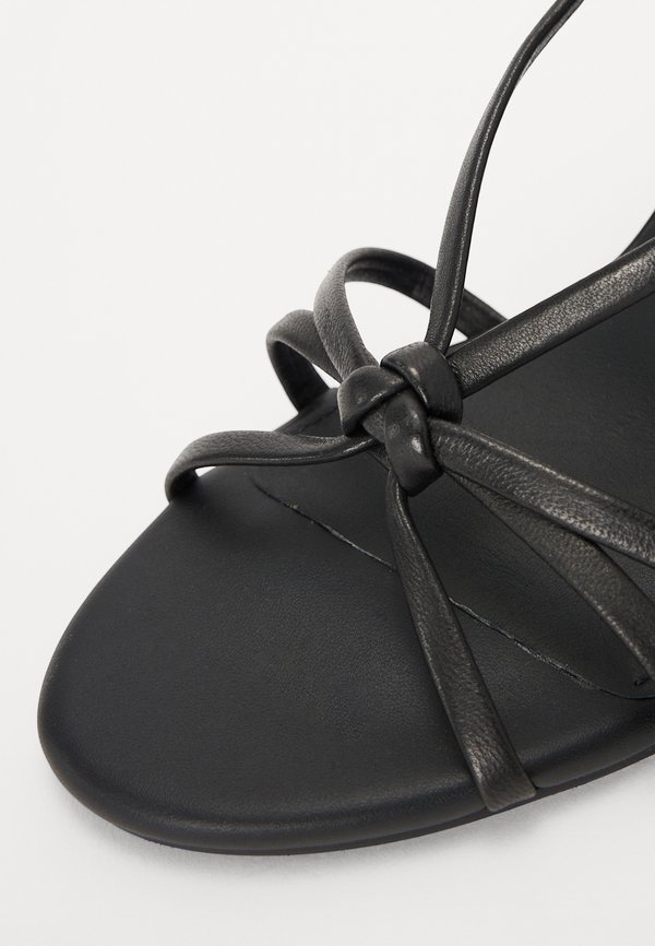 KNOTS WEDGE SANDAL - Wedge sandals2