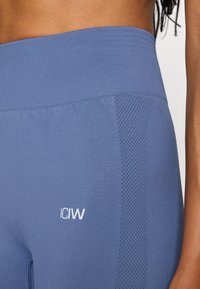 ICANIWILL DEFINE SEAMLESS - Legíny - dusty twilight blue