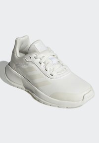 adidas Performance TENSAUR RUN  - Chaussures de running sur route - core white