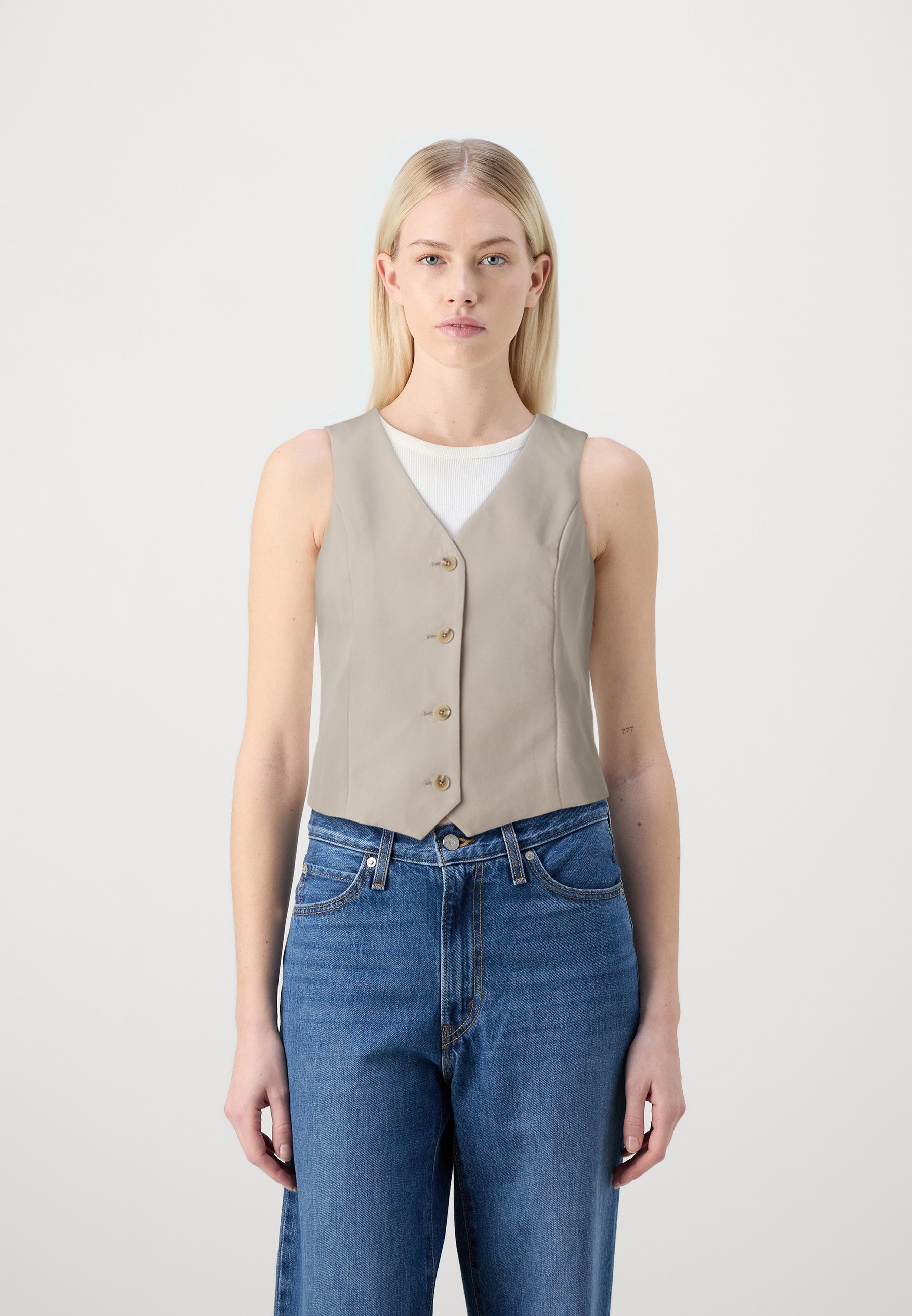HERMES Light Blue Vintage Embroidered Logo Button Up A-line Midi HERMES Light Blue Vintage Embroidered Logo Button Up A-line Midi
