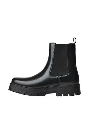 Stiefelette - black