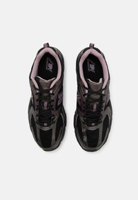 New Balance MR530 - Baskets basses - black
