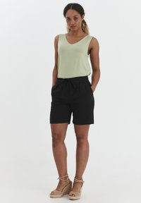b.young BYDANTA - Shorts - black