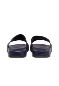 Hummel ESSENTIAL - Badsandal - peacoat