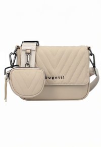 Beige doorgestikte crossbodytas met afneembare riem en kleine bijpassende ritszak eraan bevestigd.