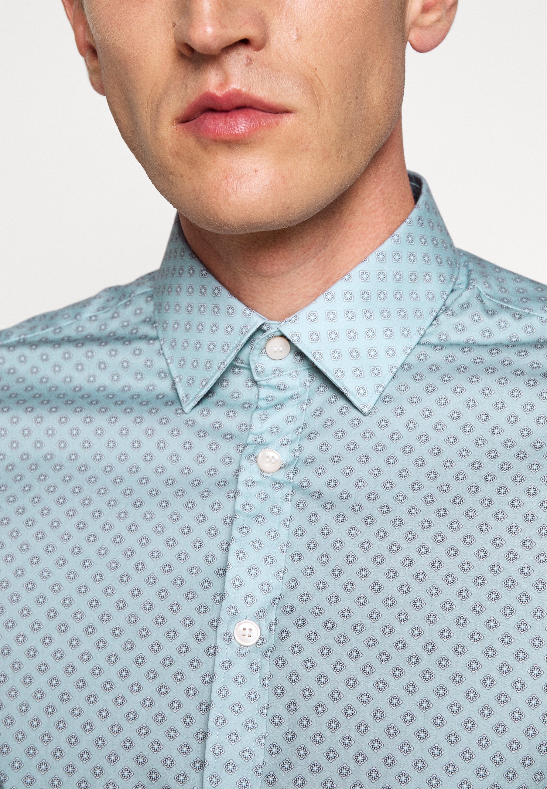Tiger of Sweden FERENE Skjorte silver blue Zalando.no Tiger of Sweden FERENE Skjorte silver blue Zalando.no
