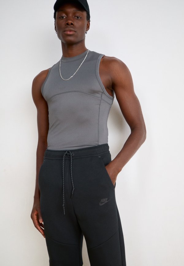 Tracksuit bottoms - schwarz2