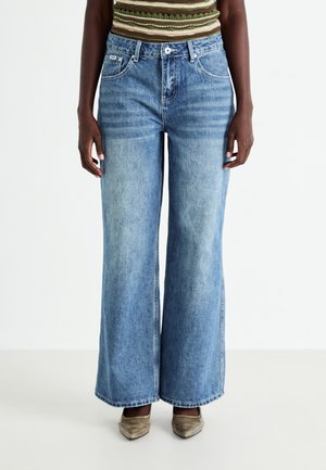 RELEASE BLEACHED BLUE WASH - Wide Leg - blue denim