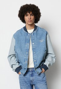 Marc O'Polo DENIM SNAP BUTTON PLACKET - Bomberjacks - multi vintage mid blue