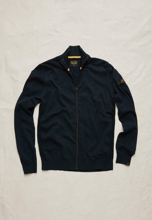 PME Legend, Cardigan - salute