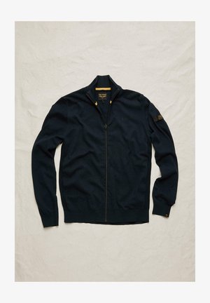 PME Legend, Vest - salute