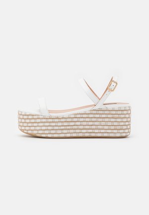 Sandales à plateforme - beige
