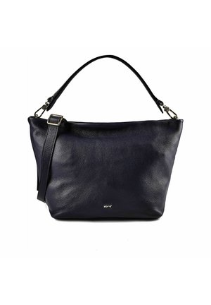 Schwarze Leder-Umhängetasche mit verstellbarem Riemen und kleinem silbernen Markenlogo in der Mitte vorne.