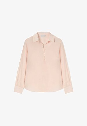 Lyserød langærmet bluse med klassisk krave, knaplukning foran med stofbetrukne knapper og manchetter på ærmerne.