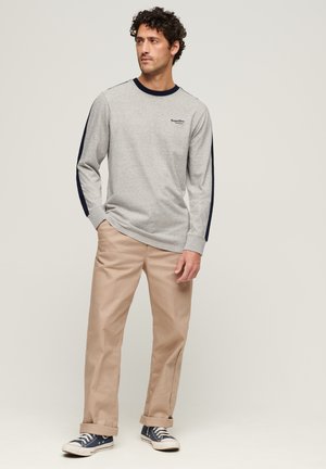 Superdry & Co ESSENTIAL jasnoszary