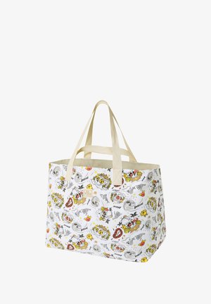 Hvid tote bag med farverig print af sushi, blomster og bølger. Fremstillet af holdbart materiale, med to cremede håndtag.