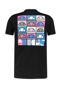 Černé tričko s mřížkovým vzorem a barevnými půlkruhovými designy v růžové, modré, šedé a bílé. Bavlněný materiál se standardním střihem.