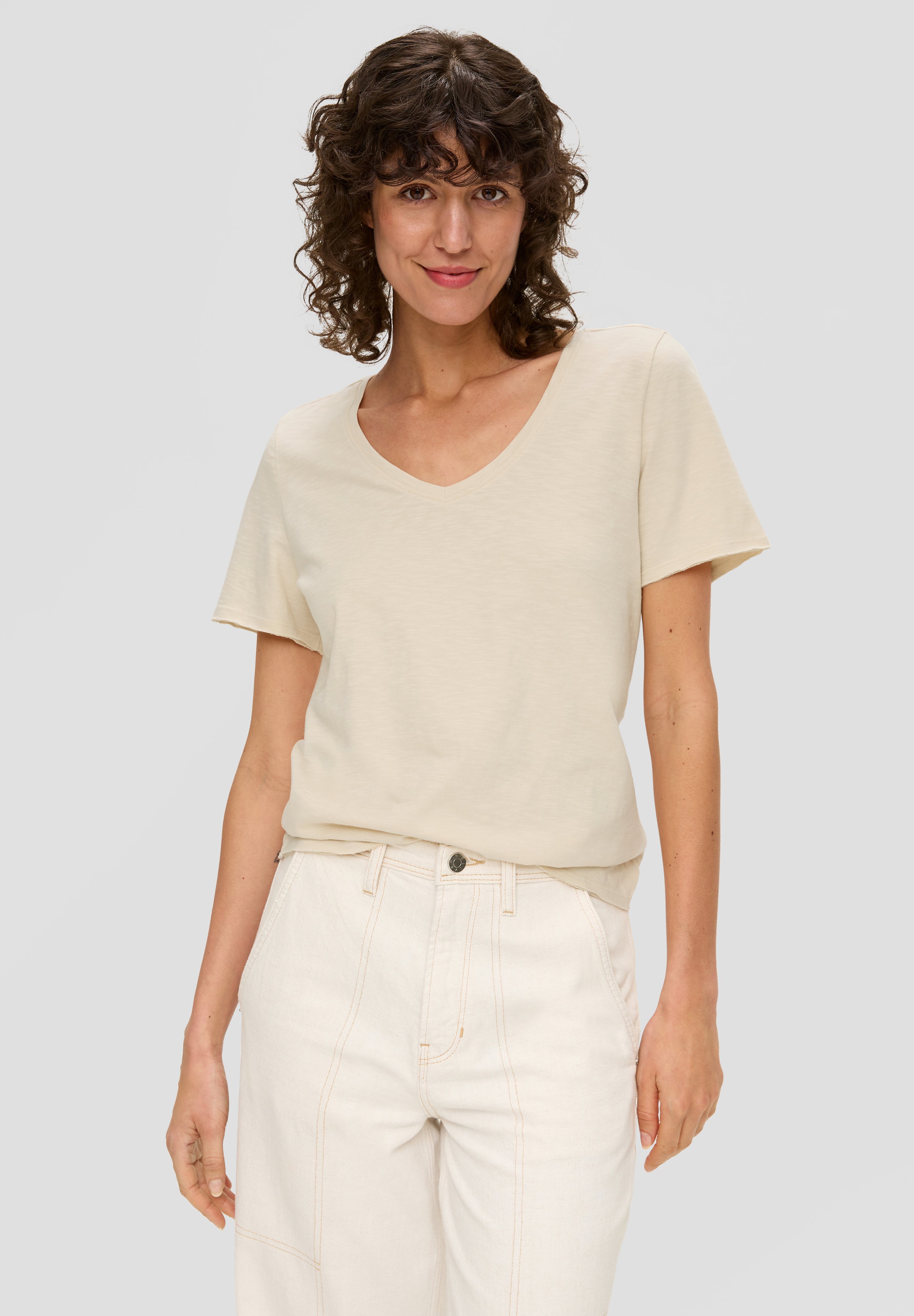 S.Oliver Damen T-Shirt Aus Leinen-Jersey – Leichtes Top Mit V-Ausschnitt & Kurzen Ärmeln