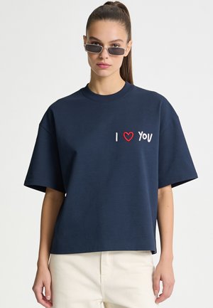 Mira Paris I LOVE YOU EMBROIDERY OVERSIZED BOXY TEE 26 UNISEX - T-shirt con stampa - french navy