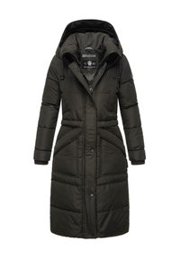 Abrigo tipo puffer negro con capucha, textura acolchada, mangas largas, bolsillos laterales y cierre frontal con cremallera, diseñado para brindar calidez y cobertura.
