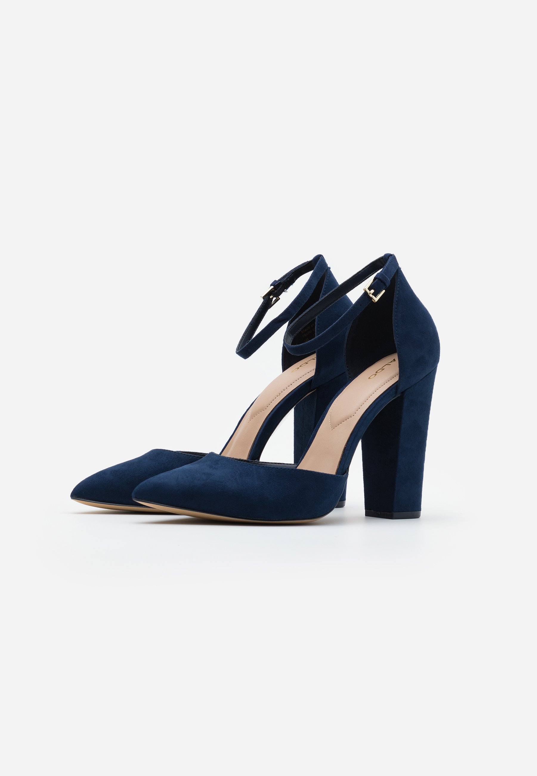 navy heels