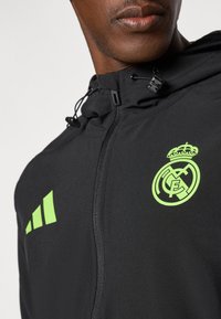 adidas Performance REAL MADRID VISTECH  - Squadra - black/lucid lemon