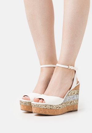 Even&Odd, Sandales à talons hauts - white