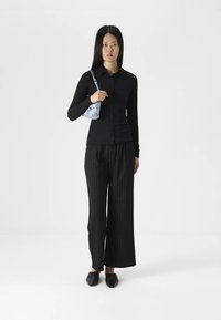 Abercrombie & Fitch SLIM - Kardigán - black beauty