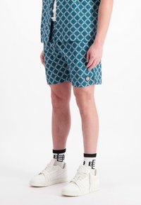 Black Bananas Shorts - green