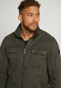 JP1880 Chaqueta fina - dark gray