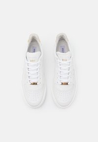 Steve Madden BRENT - Sapatilhas - white