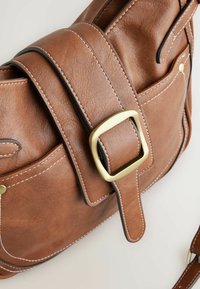 Next Skuldertasker - tan brown