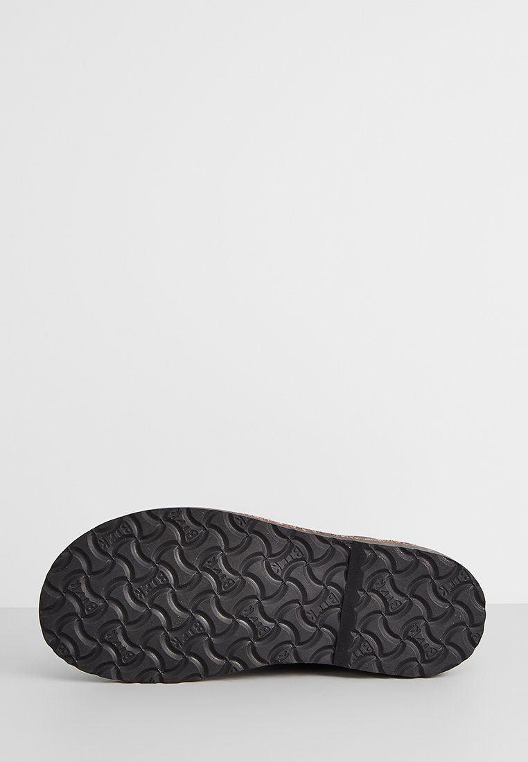 BRYSON SHEARLING