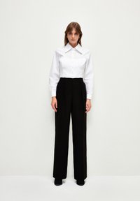 adL PLEATED - Broek - black