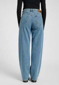 Lee RIDER LOOSE - Wijde jeans - hidden isle