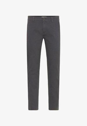 Pantalones grises de corte ajustado, elaborados en suave algodón. Presentan un cierre con botón, presillas para cinturón y un diseño limpio y aerodinámico. Sin patrones visibles.